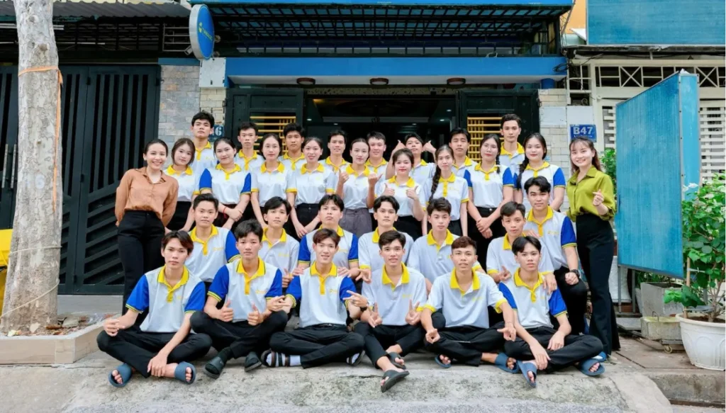trung tâm học tiếng Nhật đi XKLD