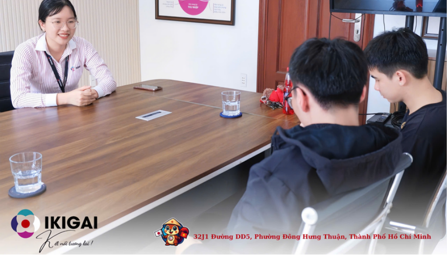 Trưởng nhóm Tuyển sinh